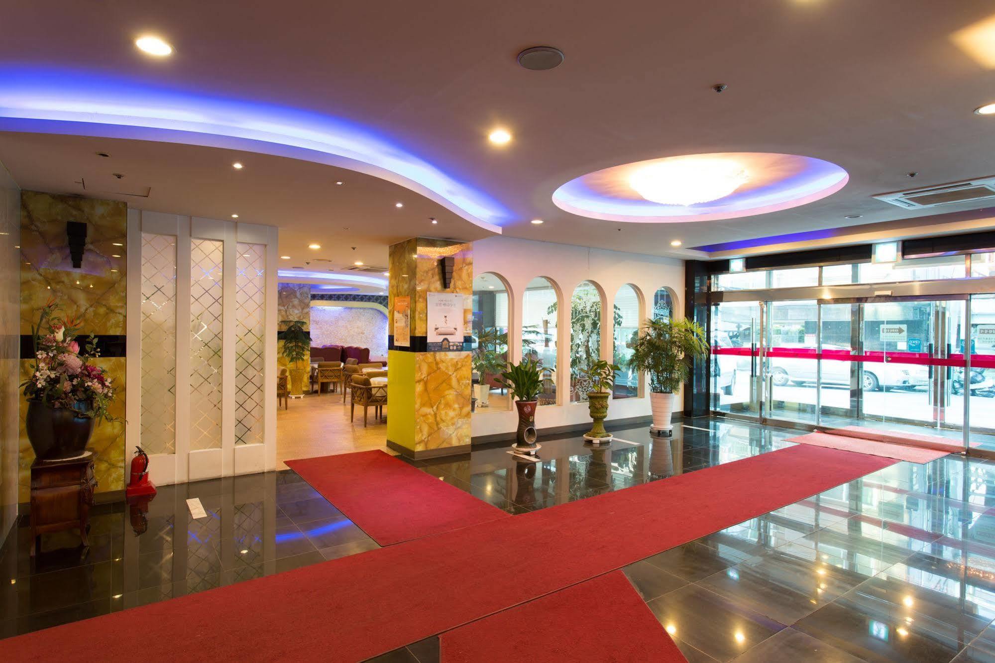 Benikea Daelim Hotel Daejeon Exterior foto